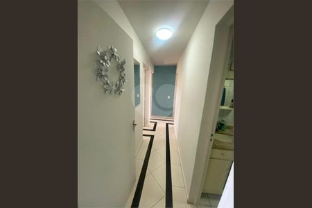 20_photo/94dce35b01.0f81dd1a9a4f6ffb-ATLAS-ef378b63-2c5c-43d3-9ccb-fd53ef7bbd8c.jpg de apartamento à venda com 3 quartos, 69m² em Novo Mundo, Curitiba