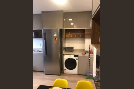 3_photo/94dce35b65.1aa5b8f538f3adaf-ATLAS-4ce2cce9-89ee-493d-b84f-591252de9dd2.jpg de apartamento à venda com 1 quarto, 39m² em Água Verde, Curitiba