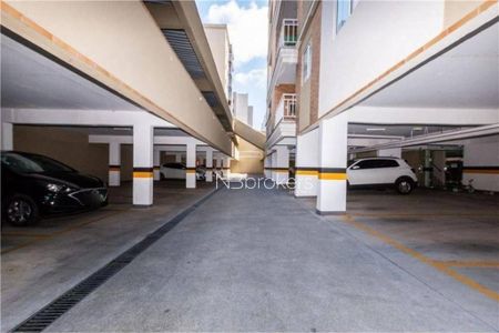 39_photo/94dce35b8d.642bbf4afd423fd7-ATLAS-dd028cf1-dadd-4fe2-9242-63f3ba98ca88.jpg de apartamento à venda com 2 quartos, 82m² em Portão, Curitiba