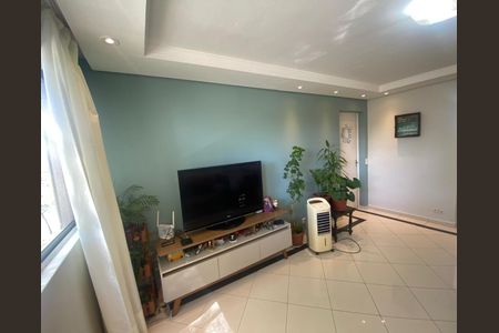 12_photo/94dce35baf.7954feb32d1ae247-ATLAS-104e13d6-dbce-41d2-a6b1-b43ffb526893.jpg de apartamento à venda com 3 quartos, 69m² em Novo Mundo, Curitiba