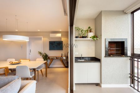 1_photo/94dce35bb3.e986421d52f4db26-ATLAS-2982e35d-4fb8-4b10-b07a-2a6e8ff4c9b6.jpg de apartamento à venda com 3 quartos, 131m² em Novo Mundo, Curitiba