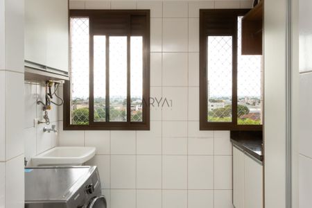 6_photo/94dce35bb3.e986421d52f4db26-ATLAS-a345c0c3-64a6-4341-8c4a-cb7fa3b13fd7.jpg de apartamento à venda com 3 quartos, 131m² em Novo Mundo, Curitiba