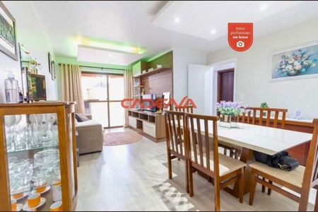 2_photo/94dce35bf5.5d84c5f88d9b8eae-ATLAS-0e3485f1-55f4-4ffc-be3b-144a8c423e19.jpg de apartamento à venda com 3 quartos, 78m² em Novo Mundo, Curitiba