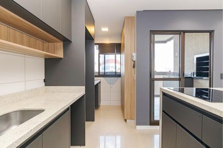 8_photo/94dce35c1d.cbac4b0532efd0a4-ATLAS-b847297f-57c9-4ba6-a3c5-6c4a7590a25e.jpg de apartamento para alugar com 2 quartos, 86m² em Novo Mundo, Curitiba