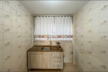 8_photo/94dce35c21.89c14c9e94bb0110-ATLAS-d8f5de7c-32d1-45fd-a852-0e4edcfe8ce8.jpg de apartamento à venda com 2 quartos, 48m² em Novo Mundo, Curitiba