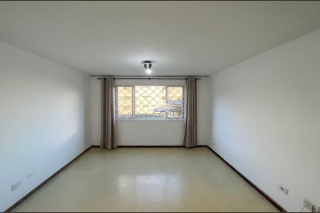 4_photo/94dce35c21.89c14c9e94bb0110-ATLAS-eb8004ec-a8a3-4f8a-b38d-df3cd367a047.jpg de apartamento à venda com 2 quartos, 48m² em Novo Mundo, Curitiba