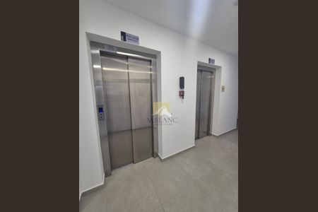 7_photo/94dce35c5f.e6e1c947b02cf8fb-ATLAS-85ac87c7-5c52-4502-8b7d-2bea2ca95800.jpg de kitnet/studio para alugar com 0 quarto, 17m² em Novo Mundo, Curitiba