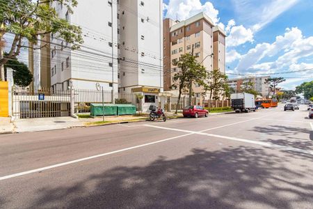 49_photo/94dce35d71.8406d85b1cc03178-ATLAS-4d5ab1eb-5da9-4202-8595-99e16ade548b.jpg de apartamento à venda com 3 quartos, 76m² em Portão, Curitiba