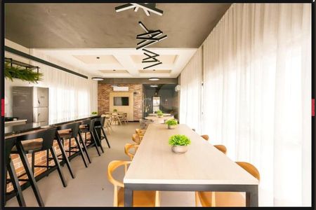 5_photo/94dce35e6d.bef920cbac3c1eb4-ATLAS-2419c170-3e1f-489f-9d97-6a3ada3c7925.jpg de apartamento à venda com 2 quartos, 54m² em Portão, Curitiba