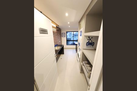 17_photo/94dce35e93.e5c1dbf3952ec410-ATLAS-db7d93d7-0014-439b-aba2-15f855e65a5b.jpg de kitnet/studio à venda com 1 quarto, 22m² em Novo Mundo, Curitiba