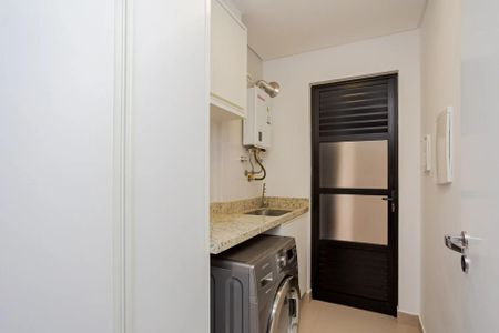 29_photo/94dce35ec9.08f922be3a726ba4-ATLAS-7b5b14c3-603d-4f85-af9b-b0da9b5fc07f.jpg de apartamento à venda com 4 quartos, 155m² em Novo Mundo, Curitiba