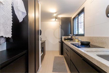 5_photo/94dce35edd.b88c9f23dde11cca-ATLAS-075f0b11-d47d-4fdd-96db-2d1aad747d85.jpg de apartamento à venda com 3 quartos, 74m² em Novo Mundo, Curitiba