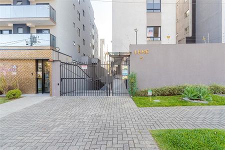 6_photo/94dce35edd.b88c9f23dde11cca-ATLAS-2e6767bc-d7a5-4a96-8943-d15afb6bd43b.jpg de apartamento à venda com 3 quartos, 74m² em Novo Mundo, Curitiba