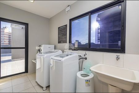 9_photo/94dce35ee7.e1a5d5e03178a2df-ATLAS-47eb1b46-a522-4a46-89dd-b6d1e798629f.jpg de kitnet/studio à venda com 1 quarto, 31m² em Parolin, Curitiba