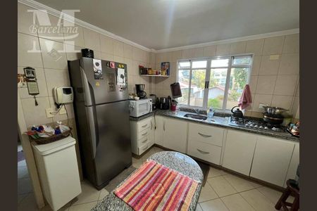 9_photo/94dce35f27.859d3ea7f11d789b-ATLAS-3e4a553d-afaf-4efb-8c32-bc12c94e9f03.jpg de casa à venda com 3 quartos, 240m² em Novo Mundo, Curitiba