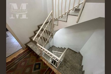 10_photo/94dce35f27.859d3ea7f11d789b-ATLAS-3f2f8ab2-b961-456c-8e41-4f7d9f3dd117.jpg de casa à venda com 3 quartos, 240m² em Novo Mundo, Curitiba