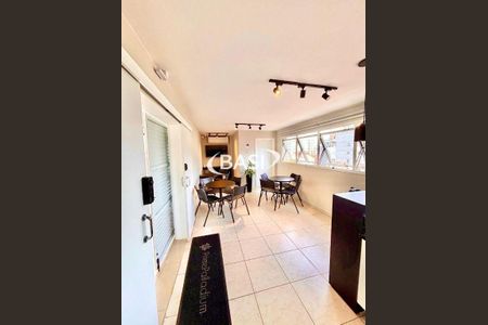 11_photo/94dce35f31.80338bad433c85a7-ATLAS-577ee1bd-e2ae-4822-80f3-aec3921d371a.jpg de apartamento à venda com 1 quarto, 25m² em Novo Mundo, Curitiba