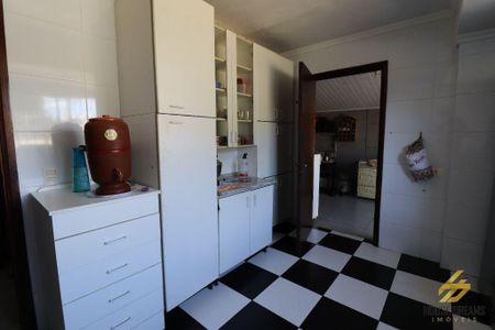 3_photo/94dce35f57.a6f2120c715e6f27-ATLAS-0a7684a5-4e9d-41d4-86ae-07aedd2a0796.jpg de casa à venda com 3 quartos, 112m² em Novo Mundo, Curitiba