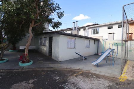 21_photo/94dce35f57.a6f2120c715e6f27-ATLAS-ae5b4bb4-af9c-4700-890b-9b3dfd08935b.jpg de casa à venda com 3 quartos, 112m² em Novo Mundo, Curitiba