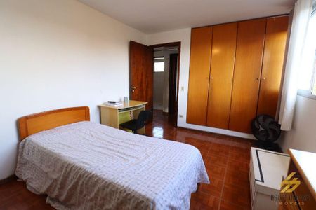 13_photo/94dce35f57.a6f2120c715e6f27-ATLAS-e26ef5aa-9262-46d9-a3e3-2fb664c23498.jpg de casa à venda com 3 quartos, 112m² em Novo Mundo, Curitiba