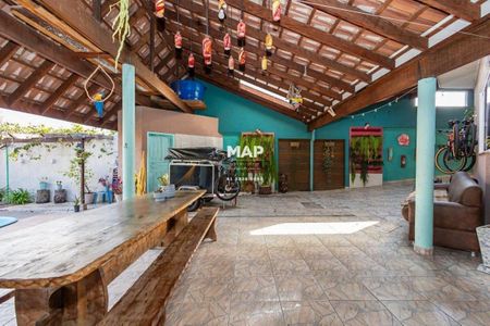 16_photo/94dce35f83.ead0744c2329e0c8-ATLAS-a64a2897-0cbf-44aa-ba10-3cd5efaa10f4.jpg de casa à venda com 4 quartos, 420m² em Guaíra, Curitiba