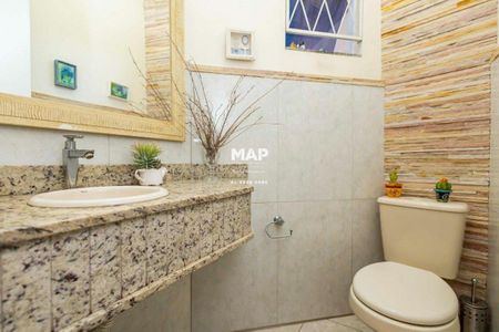 6_photo/94dce35f83.ead0744c2329e0c8-ATLAS-ac9d081f-893b-476d-a2e0-e2c1b2f9dff7.jpg de casa à venda com 4 quartos, 420m² em Guaíra, Curitiba