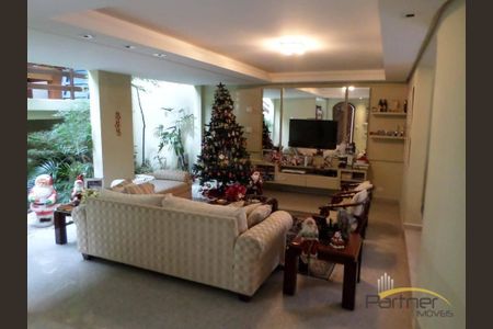 7_photo/94dce35f9d.e7056842b54bb805-ATLAS-1f517a9a-7b7f-4fd8-a741-c8ecadba32c8.jpg de casa à venda com 4 quartos, 504m² em Portão, Curitiba