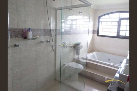 8_photo/94dce35f9d.e7056842b54bb805-ATLAS-8b4a6666-0248-47e8-8b17-e1d505f13ffa.jpg de casa à venda com 4 quartos, 504m² em Portão, Curitiba