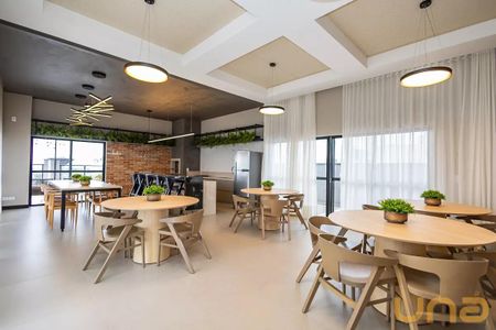 22_photo/94dce35fb1.e6e1c947b02cf8fb-ATLAS-d3318c0a-c7e2-48bf-8c1d-6b0f24bcb218.jpg de apartamento à venda com 3 quartos, 64m² em Portão, Curitiba