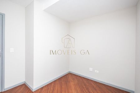 3_photo/94dce36009.3b310e0c5e77b388-ATLAS-31d8dce3-005b-426a-8b8d-e73d4b263547.jpg de apartamento à venda com 3 quartos, 54m² em Guaíra, Curitiba