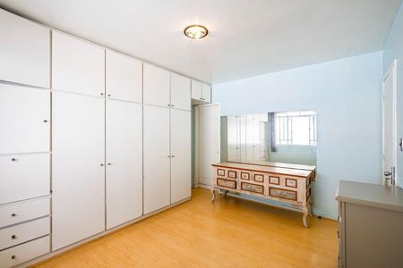 17_photo/94dce36123.3475f5d9beed23c9-ATLAS-b3071f32-bdac-48d2-98da-dad6760363bd.jpg de casa à venda com 4 quartos, 200m² em Água Verde, Curitiba