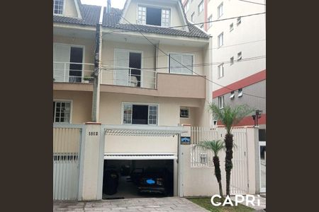 19_photo/94dce36131.c0f65b7a3da37a78-ATLAS-2417447c-d63d-4da4-8733-f6b935d30c19.jpg de casa à venda com 3 quartos, 206m² em Água Verde, Curitiba