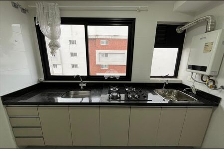 12_photo/94dce3614d.4ea43a4f645accef-ATLAS-d4f5cea0-8bcf-4a23-8cb8-7f7b45f85295.jpg de apartamento para alugar com 1 quarto, 31m² em Água Verde, Curitiba