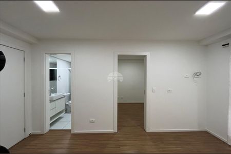 9_photo/94dce3614d.4ea43a4f645accef-ATLAS-fdc5ac6e-cdc0-481a-9b7d-18c08d908f57.jpg de apartamento para alugar com 1 quarto, 31m² em Água Verde, Curitiba