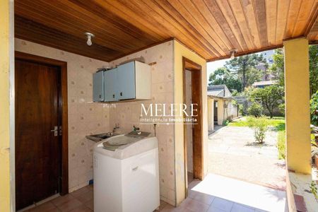 33_photo/94dce3619b.13d0ec831a74b199-ATLAS-53dc98ad-26e4-434d-8229-5594ca8621d9.jpg de casa à venda com 3 quartos, 455m² em Água Verde, Curitiba