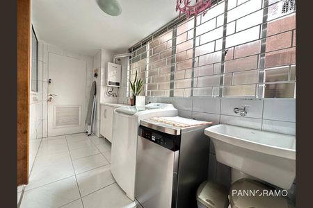 10_photo/94dce361b9.17eeee22f65dc943-ATLAS-387696d3-6b2c-4342-bce3-2be717f7952d.jpg de apartamento à venda com 3 quartos, 109m² em Água Verde, Curitiba