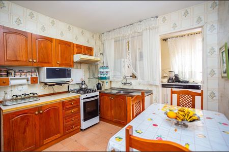 3_photo/94dce361b9.a4a1ea8ce1f9f61d-ATLAS-0be0f3a4-e793-496e-a7b4-2082dc53ecab.jpg de apartamento à venda com 2 quartos, 68m² em Água Verde, Curitiba