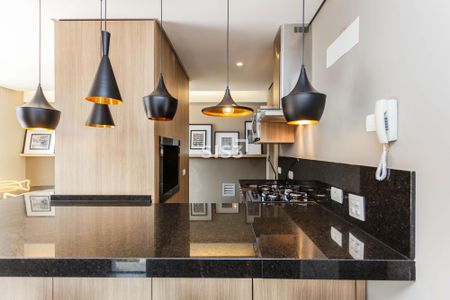 5_photo/94dce36229.2aa36e0663a79e5a-ATLAS-fe7d3dd6-319d-416a-b947-1fb38d648da7.jpg de apartamento à venda com 1 quarto, 81m² em Água Verde, Curitiba