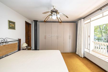 5_photo/94dce3624f.746f1a8a88028fbe-ATLAS-adf9331a-b446-4c57-bb60-7cb96ee9c3af.jpg de casa à venda com 4 quartos, 302m² em Água Verde, Curitiba