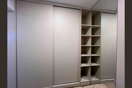 13_photo/94dce36251.1f04a1c38f668a89-ATLAS-df4c4d67-1e29-461a-a00f-2d57d742a5e7.jpg de kitnet/studio à venda com 1 quarto, 25m² em Água Verde, Curitiba