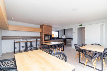 5_photo/94dce36251.98c2eda7a5bf3add-ATLAS-03323d14-d306-43ab-bb65-b2ce47ad5ce3.jpg de kitnet/studio à venda com 1 quarto, 25m² em Água Verde, Curitiba