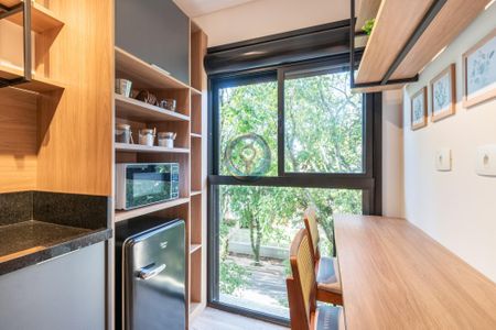 2_photo/94dce36251.ffbddc27e238e23e-ATLAS-6347718e-0c20-48a4-bca7-aeed82caec79.jpg de apartamento à venda com 1 quarto, 20m² em Água Verde, Curitiba