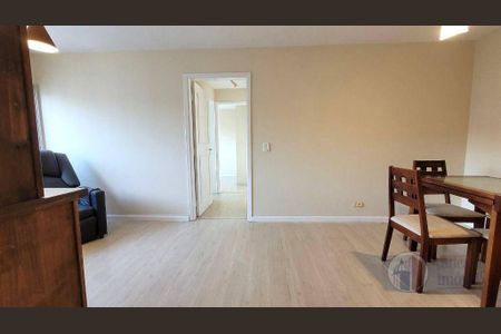 9_photo/94dce36281.03fd7a5a7cf208cf-ATLAS-5ac23a28-5b4a-45ce-b21c-de4b4731fbb1.jpg de apartamento para alugar com 2 quartos, 53m² em Água Verde, Curitiba