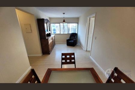 12_photo/94dce36281.03fd7a5a7cf208cf-ATLAS-84e2c727-539d-41cd-8055-d74d8e096fd0.jpg de apartamento para alugar com 2 quartos, 53m² em Água Verde, Curitiba