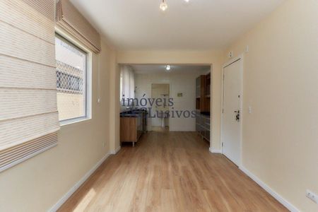 12_photo/94dce362b5.5b1ffa6849bccbd1-ATLAS-a086741e-514b-4943-b6ec-6c0099ab79c4.jpg de apartamento para alugar com 1 quarto, 42m² em Água Verde, Curitiba