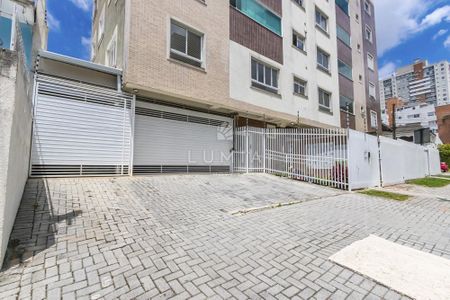 38_photo/94dce36359.01b0515d81ed82aa-ATLAS-e218d32d-0cf9-4326-8008-a6d76a6673b4.jpg de apartamento à venda com 2 quartos, 163m² em Água Verde, Curitiba