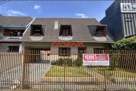 21_photo/94dce36397.e9f7fe0d28d0f4a0-ATLAS-090bdc28-3693-453a-8e75-d45d689b528d.jpg de casa à venda com 3 quartos, 250m² em Água Verde, Curitiba