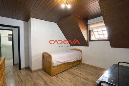 12_photo/94dce36397.e9f7fe0d28d0f4a0-ATLAS-1a5feb42-bebe-485b-ac8a-48c7b849addb.jpg de casa à venda com 3 quartos, 250m² em Água Verde, Curitiba