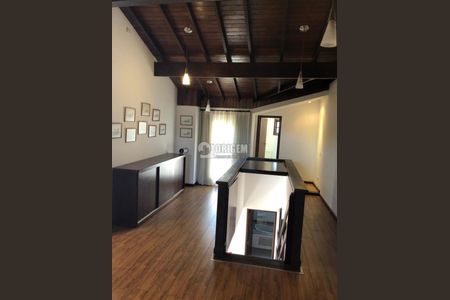 4_photo/94dce363bf.65a5c6c23ae0fb49-ATLAS-3b7dee3a-3a8d-4ffd-b251-0277c71145ad.jpg de casa para alugar com 3 quartos, 280m² em Água Verde, Curitiba