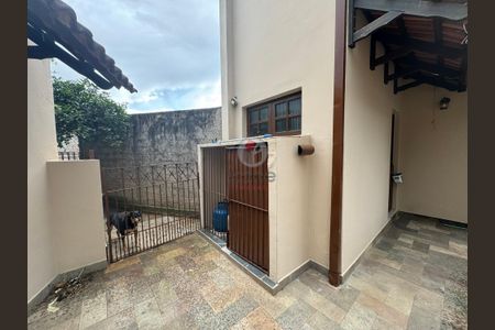 9_photo/94dce363bf.65a5c6c23ae0fb49-ATLAS-45ac1360-3757-43ef-b820-bdc968a17df0.jpg de casa para alugar com 3 quartos, 280m² em Água Verde, Curitiba